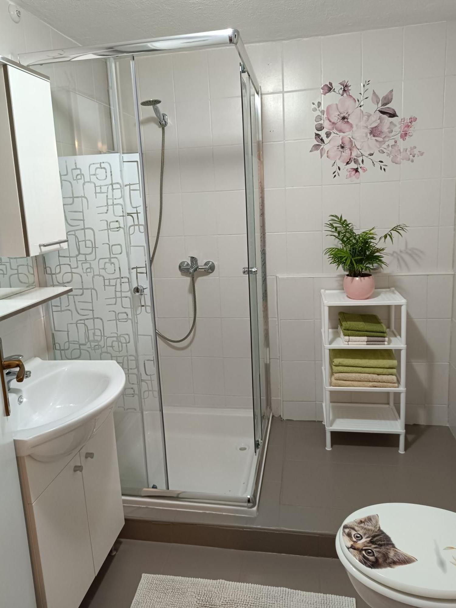 Apartment Igraliste Mirakul Seget Vranjica Eksteriør billede