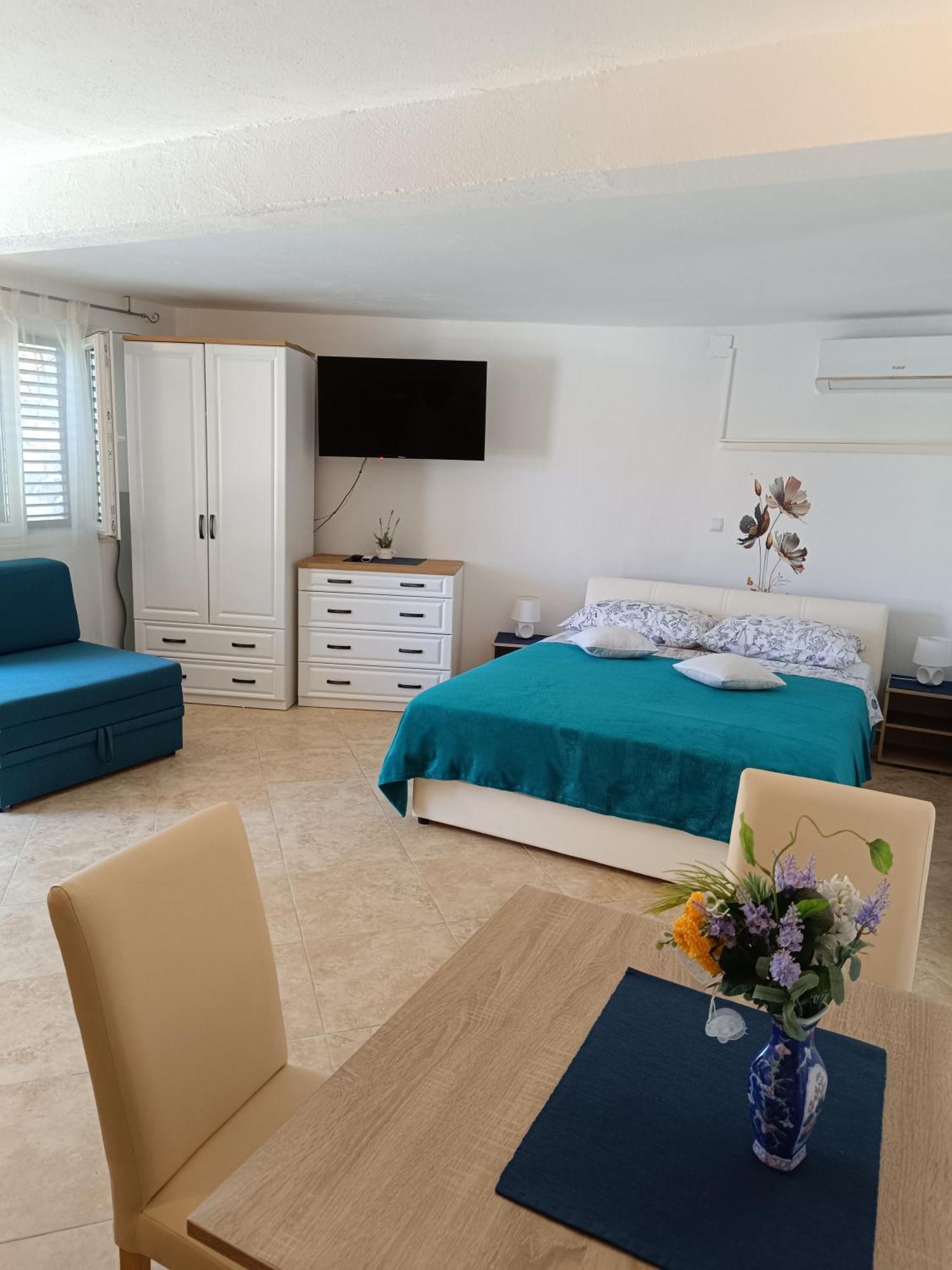 Apartment Igraliste Mirakul Seget Vranjica Eksteriør billede