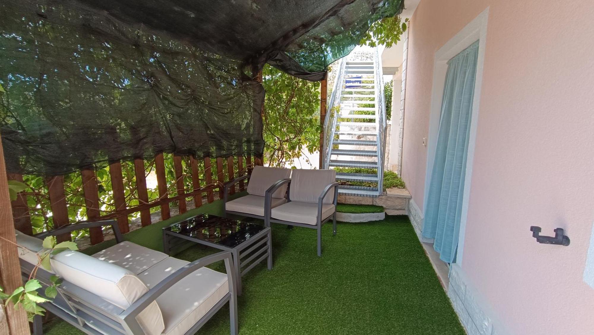 Apartment Igraliste Mirakul Seget Vranjica Eksteriør billede